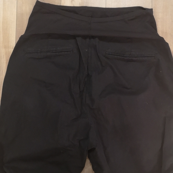 Old Navy Maternity Pants - Picture 4 of 4